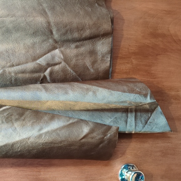 Zara Asymmetric Flowy Skirt In Golden Satin Size L - Picture 6 of 11